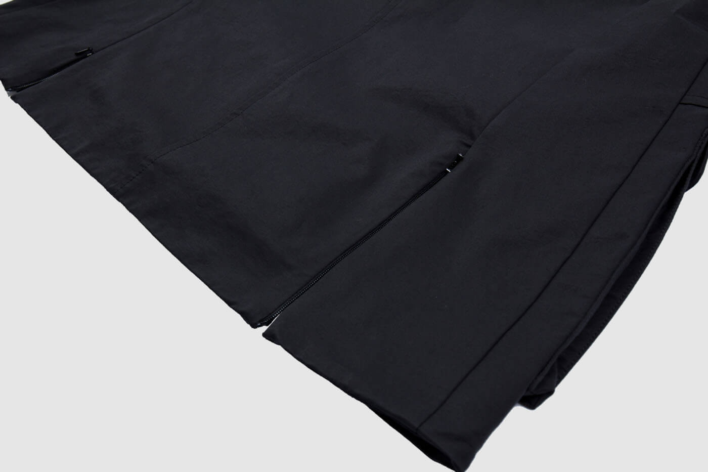 Tech Travel Blazer – Coat of Arms